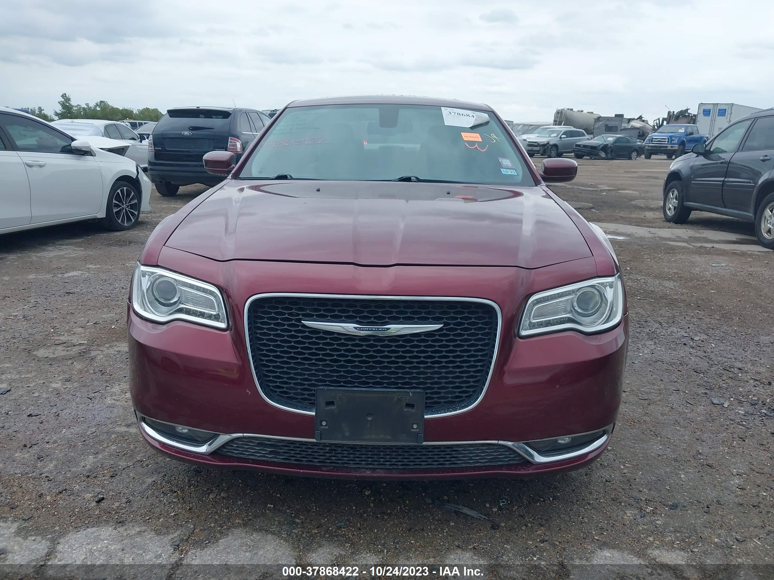 Photo 10 VIN: 2C3CCAAG2GH116770 - CHRYSLER 300 