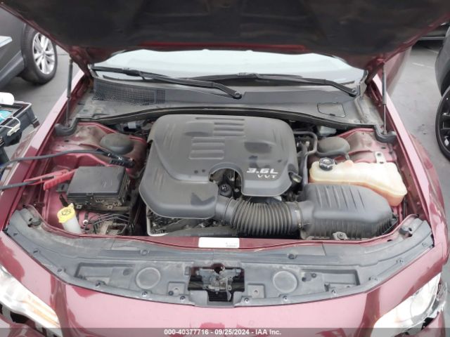 Photo 9 VIN: 2C3CCAAG2GH135769 - CHRYSLER 300 