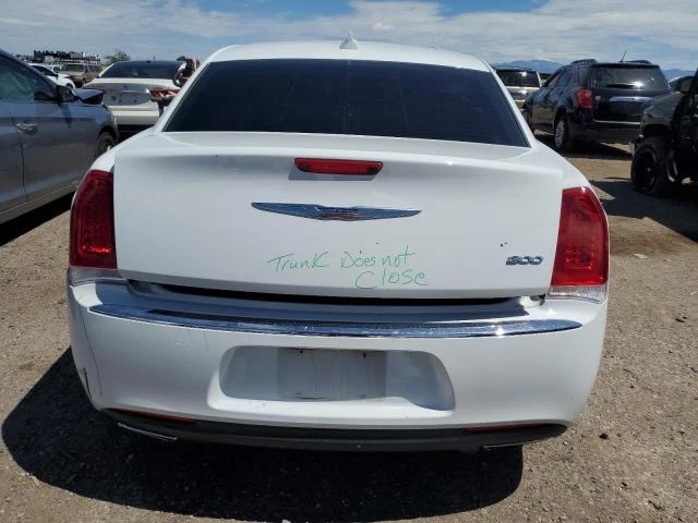 Photo 5 VIN: 2C3CCAAG2JH130188 - CHRYSLER 300 TOURIN 