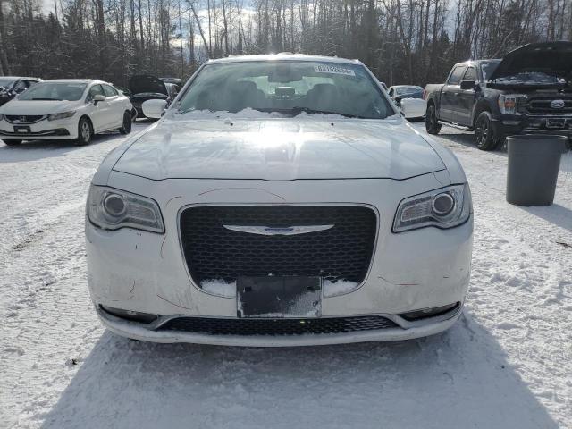 Photo 4 VIN: 2C3CCAAG2JH299482 - CHRYSLER 300 TOURIN 