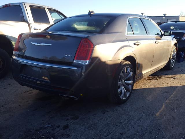 Photo 3 VIN: 2C3CCAAG2JH320203 - CHRYSLER 300 TOURIN 