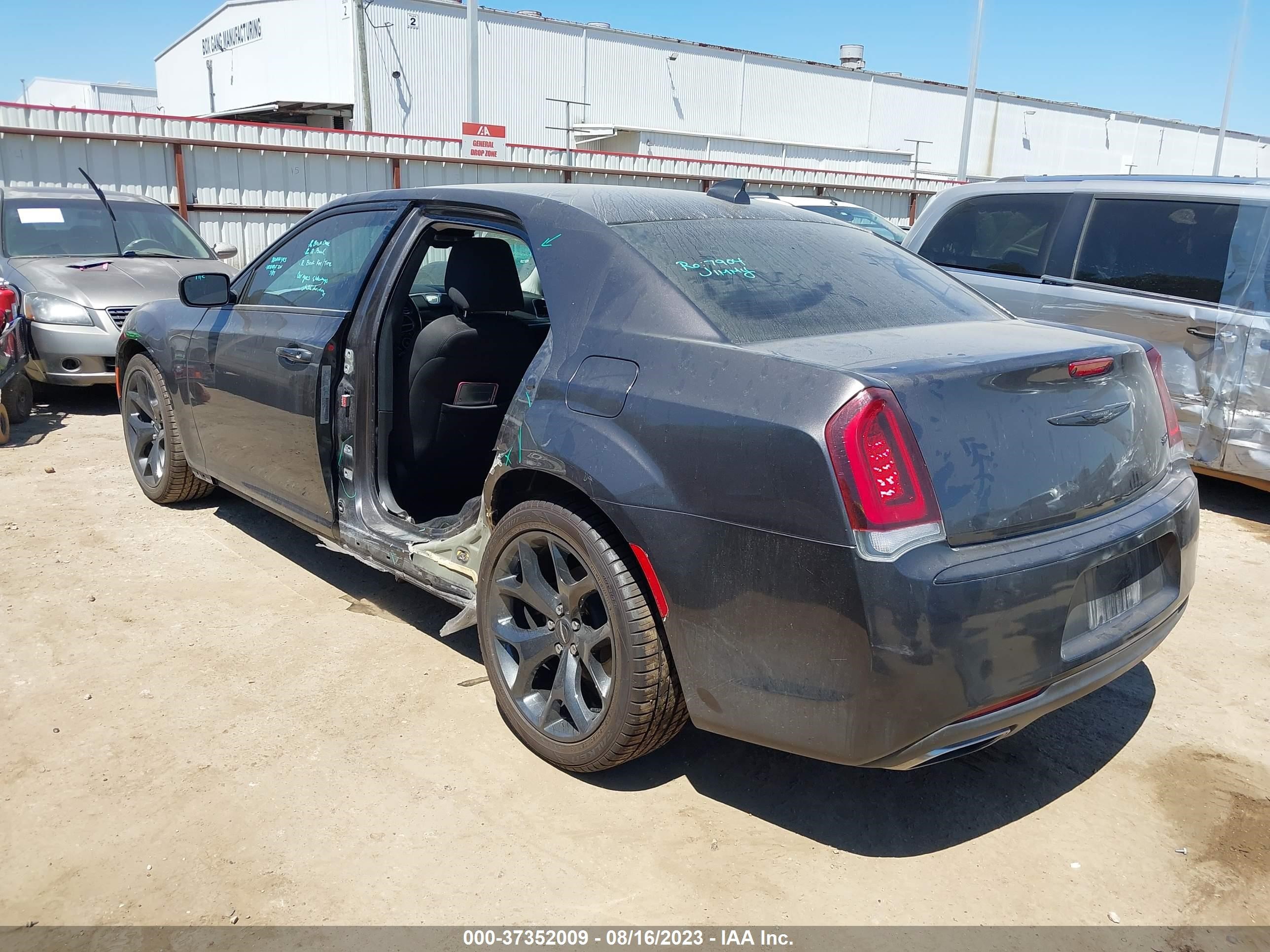 Photo 14 VIN: 2C3CCAAG2LH158883 - CHRYSLER 300 