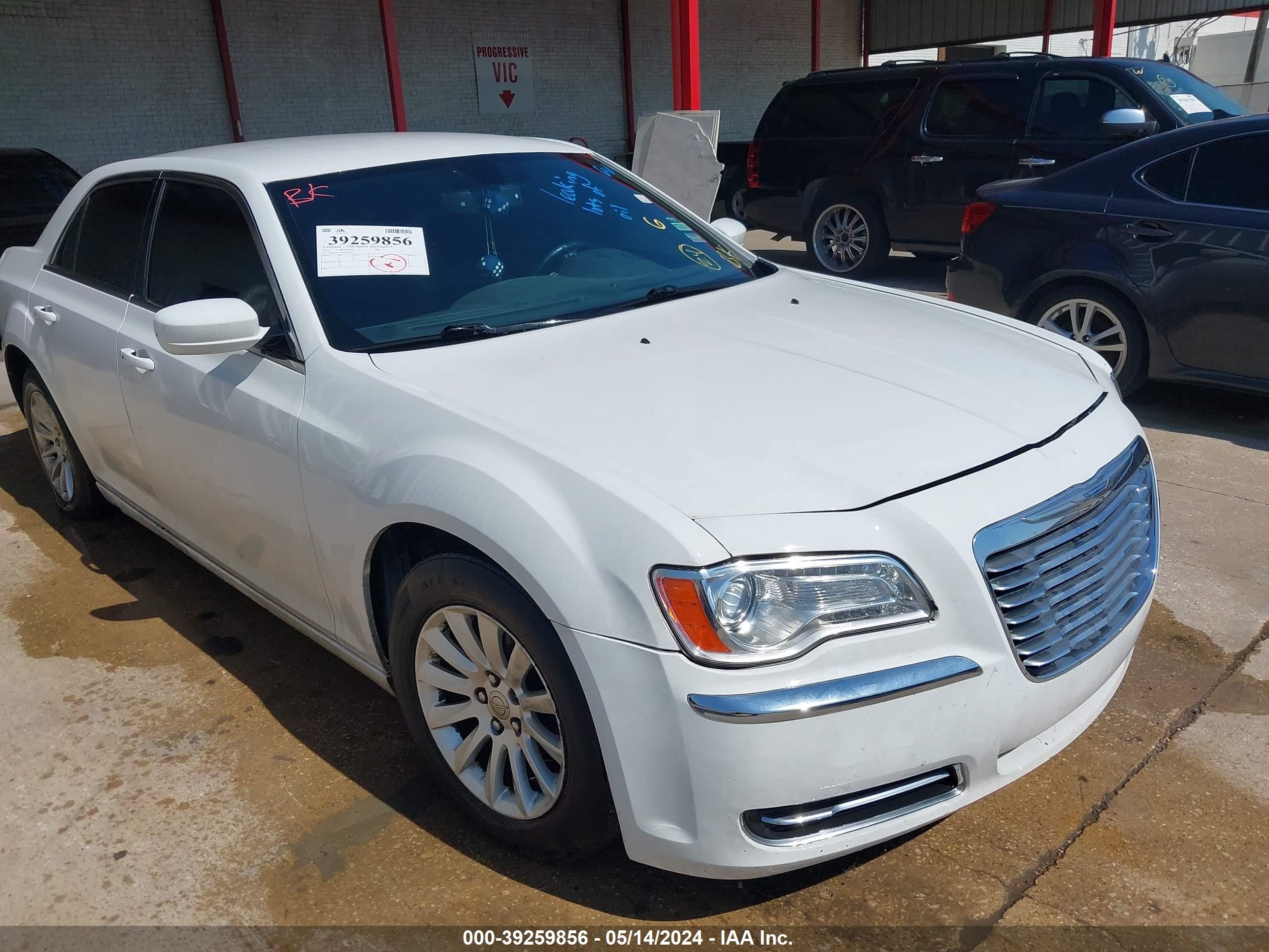 Photo 0 VIN: 2C3CCAAG3DH540017 - CHRYSLER 300 