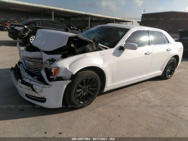 Photo 1 VIN: 2C3CCAAG3EH200562 - CHRYSLER 300 