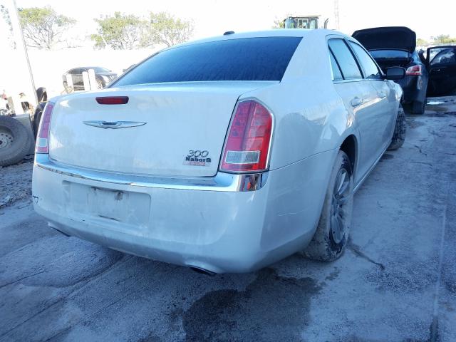 Photo 3 VIN: 2C3CCAAG3EH275987 - CHRYSLER 300 