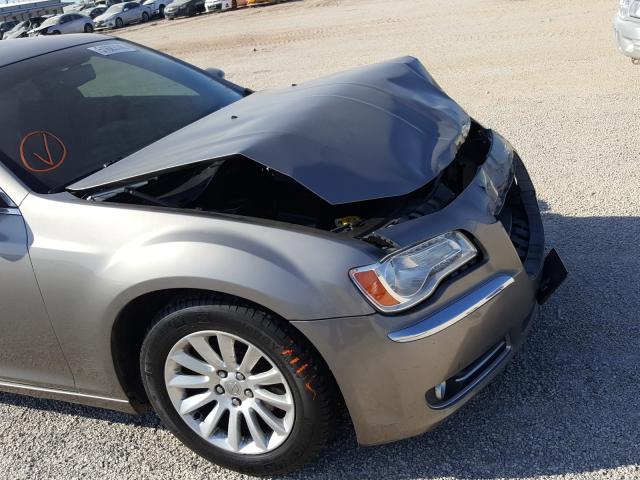 Photo 8 VIN: 2C3CCAAG3EH288593 - CHRYSLER 300 