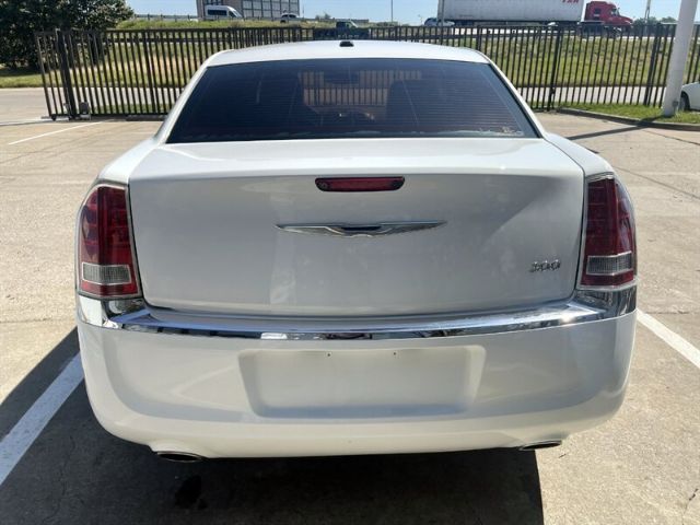 Photo 5 VIN: 2C3CCAAG3EH297097 - CHRYSLER 300 