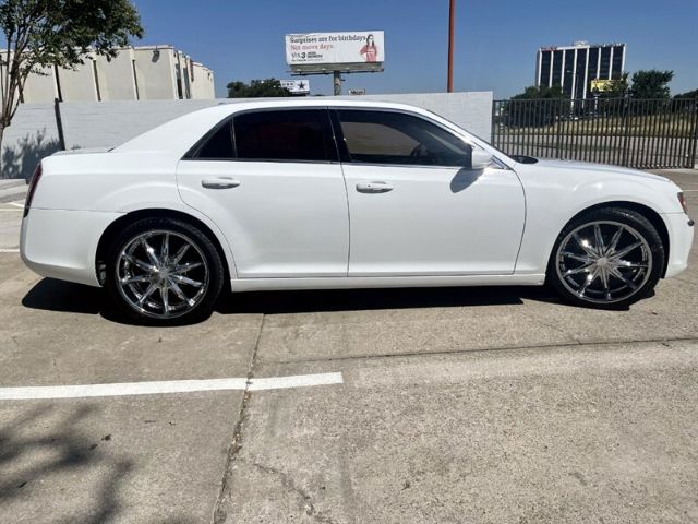 Photo 7 VIN: 2C3CCAAG3EH297097 - CHRYSLER 300 