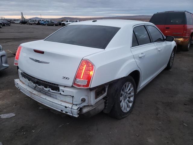 Photo 3 VIN: 2C3CCAAG3EH327473 - CHRYSLER 300 