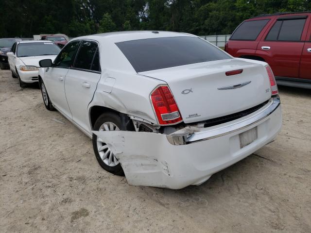 Photo 2 VIN: 2C3CCAAG3EH373045 - CHRYSLER 300 