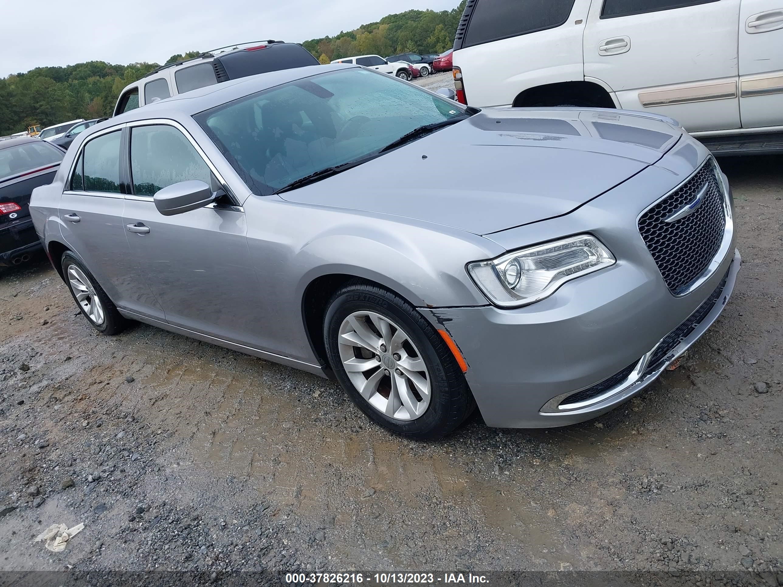 Photo 0 VIN: 2C3CCAAG3FH813945 - CHRYSLER 300 