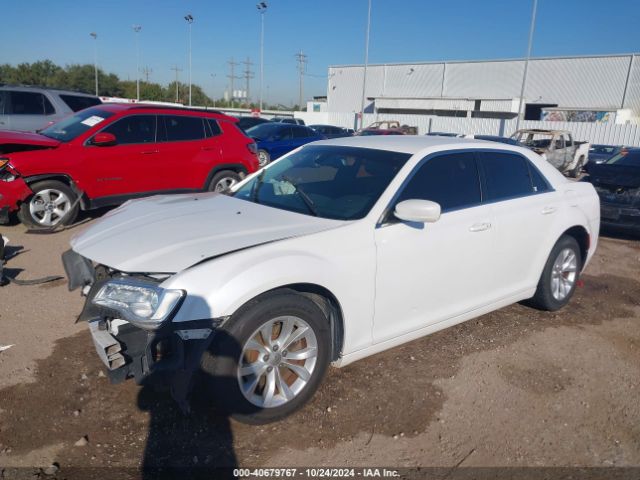 Photo 1 VIN: 2C3CCAAG3FH868220 - CHRYSLER 300 