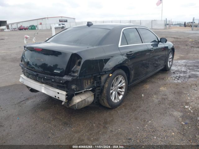 Photo 3 VIN: 2C3CCAAG3JH117756 - CHRYSLER 300 