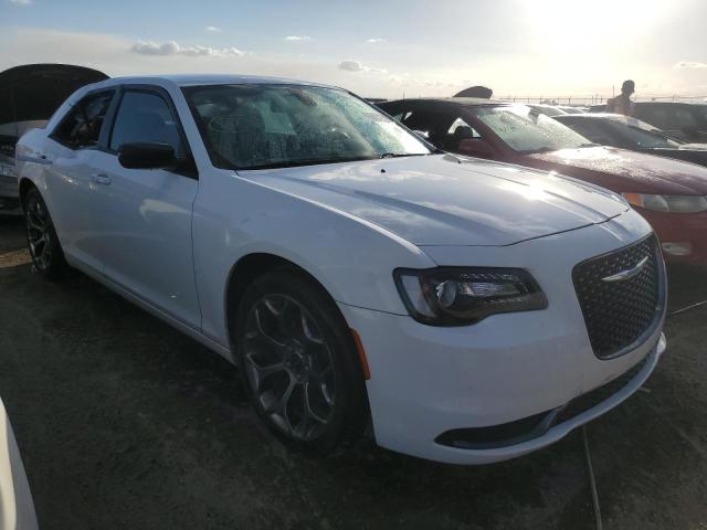 Photo 3 VIN: 2C3CCAAG3JH283601 - CHRYSLER 300 TOURIN 