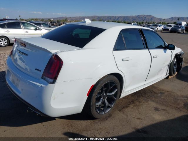 Photo 3 VIN: 2C3CCAAG3MH566973 - CHRYSLER 300 