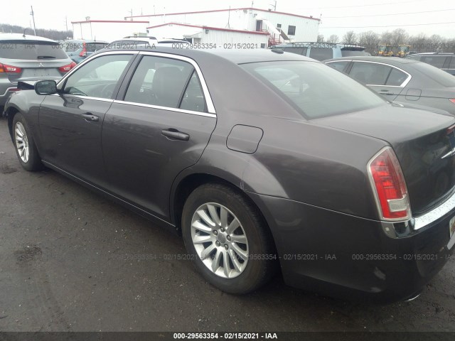 Photo 2 VIN: 2C3CCAAG4DH543069 - CHRYSLER 300 