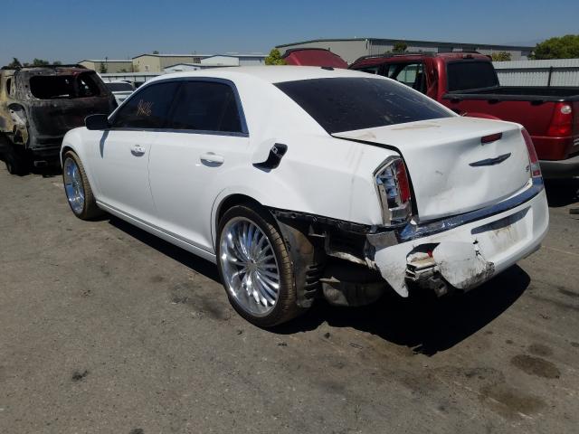 Photo 2 VIN: 2C3CCAAG4DH588674 - CHRYSLER 300 