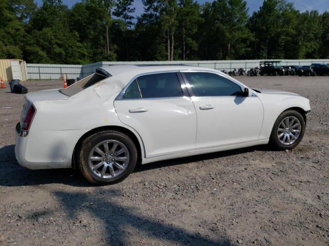 Photo 2 VIN: 2C3CCAAG4DH593910 - CHRYSLER 300 