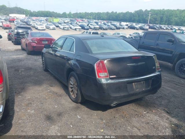 Photo 2 VIN: 2C3CCAAG4DH647514 - CHRYSLER 300 