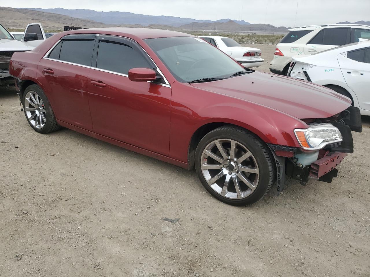 Photo 3 VIN: 2C3CCAAG4EH160136 - CHRYSLER 300 