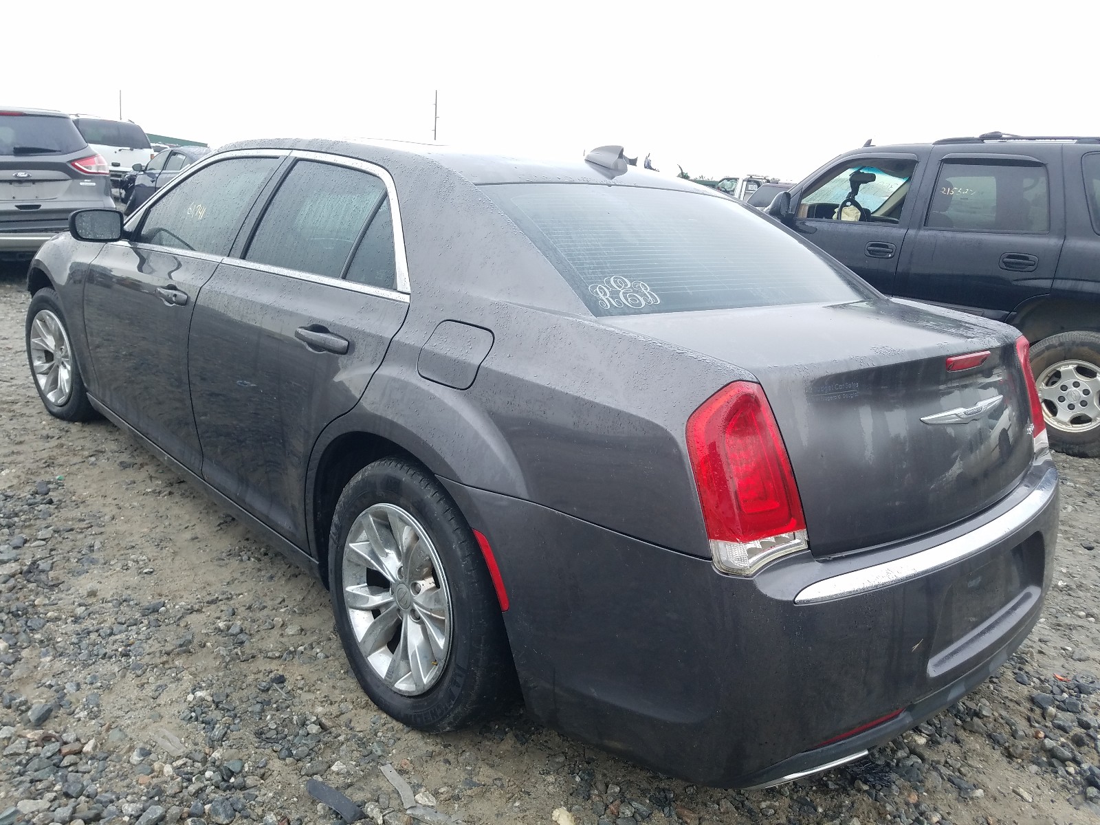 Photo 2 VIN: 2C3CCAAG4GH223657 - CHRYSLER 300 LIMITE 