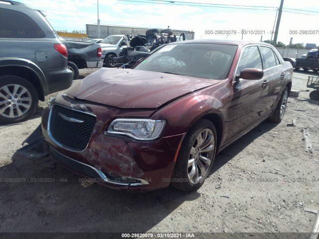 Photo 1 VIN: 2C3CCAAG4GH313522 - CHRYSLER 300 