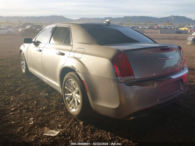 Photo 2 VIN: 2C3CCAAG4JH209085 - CHRYSLER 300 