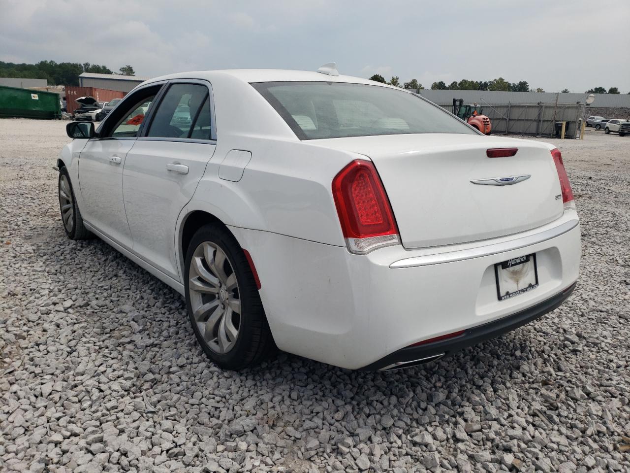 Photo 1 VIN: 2C3CCAAG4JH308747 - CHRYSLER 300 