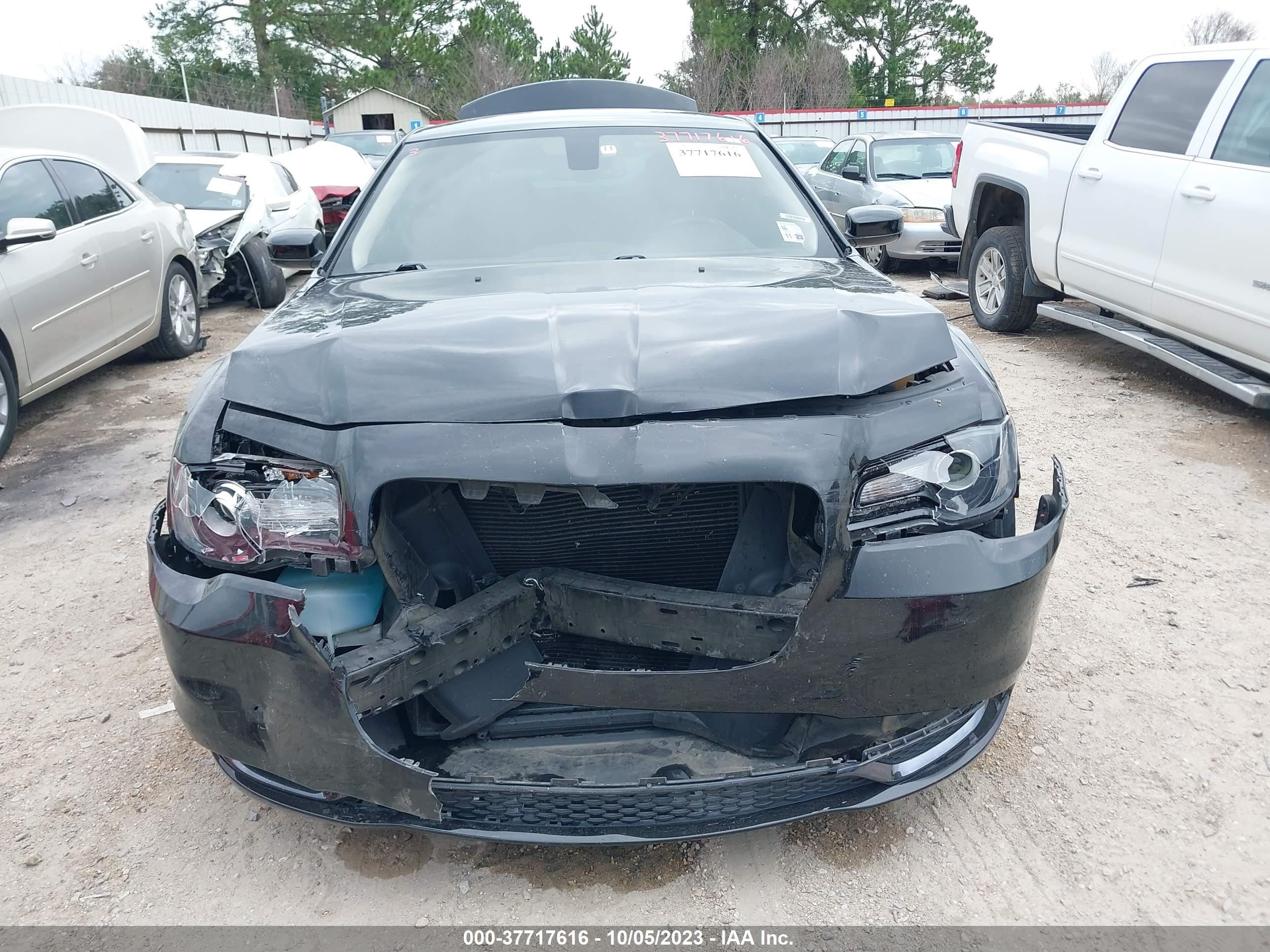 Photo 12 VIN: 2C3CCAAG4KH582614 - CHRYSLER 300 