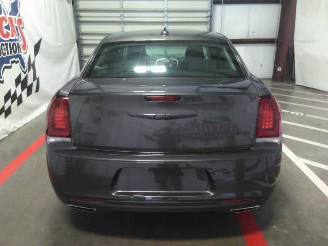 Photo 2 VIN: 2C3CCAAG4MH640644 - CHRYSLER 300 