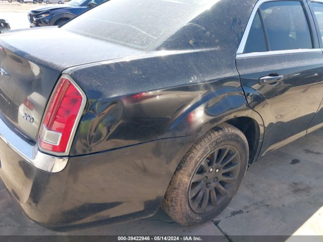 Photo 5 VIN: 2C3CCAAG5CH107393 - CHRYSLER 300 