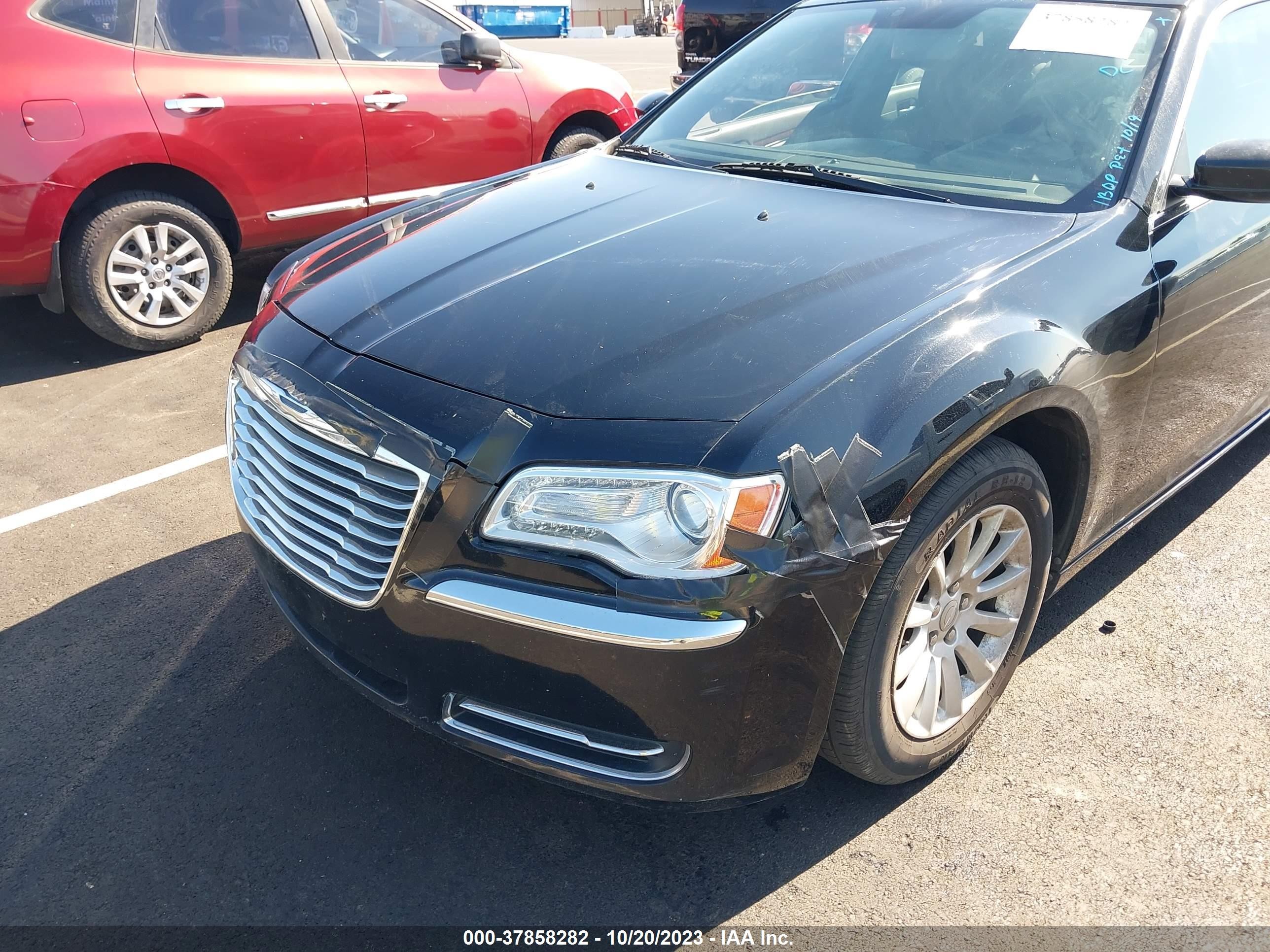 Photo 5 VIN: 2C3CCAAG5CH129751 - CHRYSLER 300 