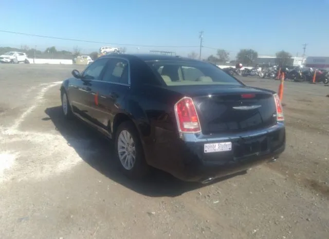 Photo 2 VIN: 2C3CCAAG5DH513420 - CHRYSLER 300 