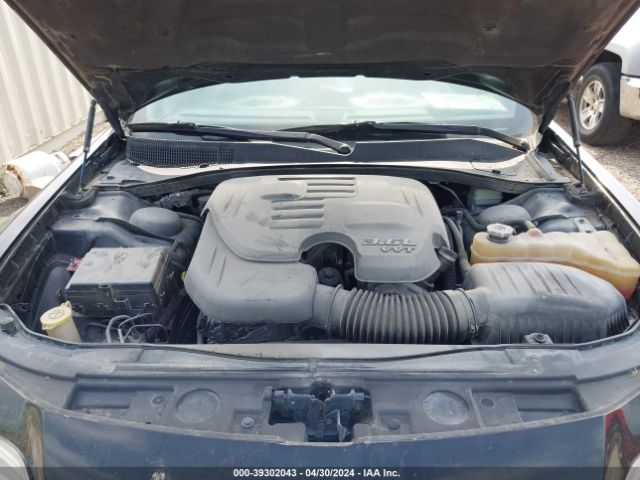 Photo 9 VIN: 2C3CCAAG5DH588201 - CHRYSLER 300 