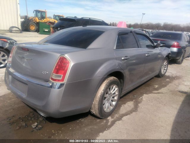 Photo 3 VIN: 2C3CCAAG5DH727937 - CHRYSLER 300 