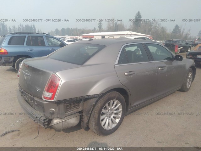 Photo 3 VIN: 2C3CCAAG5EH159884 - CHRYSLER 300 