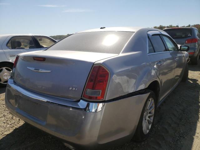 Photo 3 VIN: 2C3CCAAG5EH372978 - CHRYSLER 300 