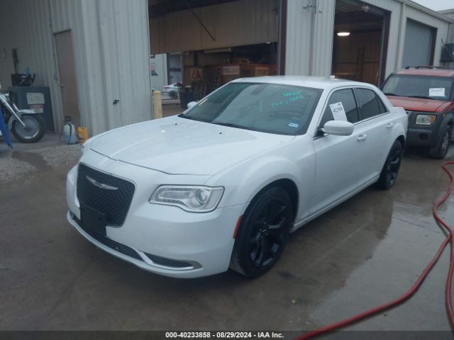 Photo 1 VIN: 2C3CCAAG5FH796467 - CHRYSLER 300 