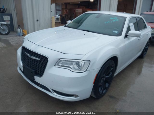 Photo 5 VIN: 2C3CCAAG5FH796467 - CHRYSLER 300 