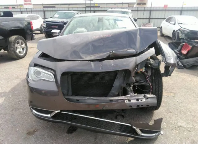 Photo 5 VIN: 2C3CCAAG5FH815518 - CHRYSLER 300 