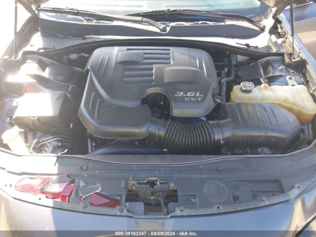 Photo 9 VIN: 2C3CCAAG5FH872141 - CHRYSLER 300 