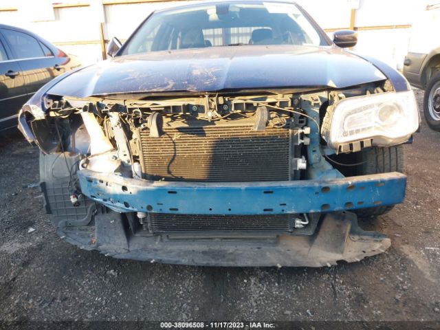 Photo 5 VIN: 2C3CCAAG5FH881597 - CHRYSLER 300 