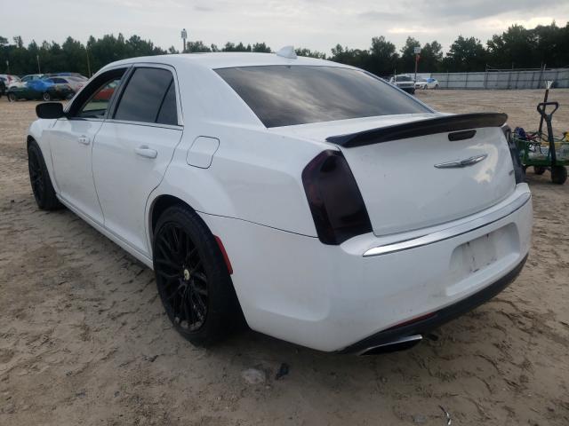 Photo 2 VIN: 2C3CCAAG5JH120108 - CHRYSLER 300 TOURIN 