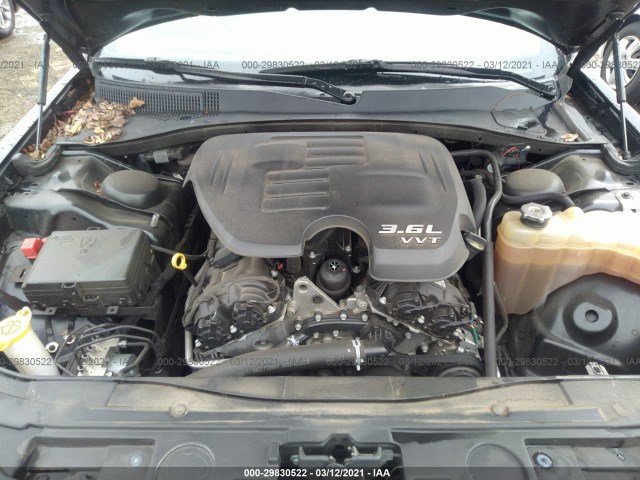 Photo 9 VIN: 2C3CCAAG5KH570357 - CHRYSLER 300 