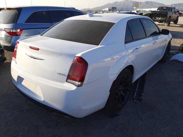 Photo 3 VIN: 2C3CCAAG5KH590415 - CHRYSLER 300 TOURIN 