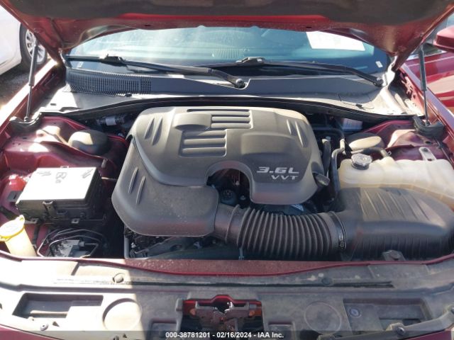 Photo 9 VIN: 2C3CCAAG5KH602241 - CHRYSLER 300 