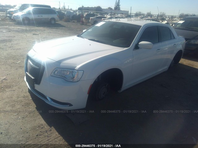 Photo 1 VIN: 2C3CCAAG5KH675965 - CHRYSLER 300 