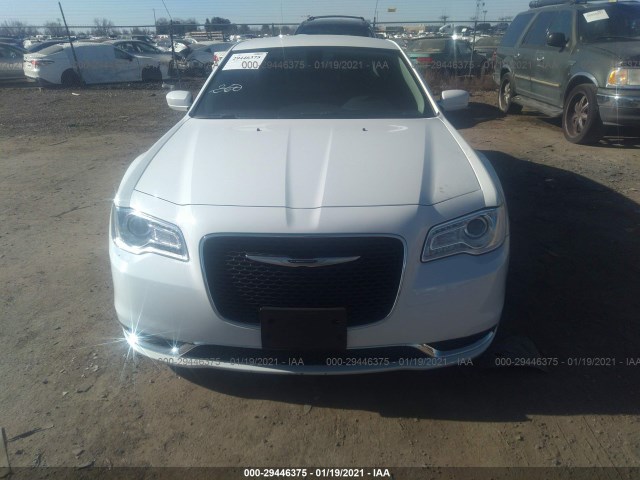 Photo 5 VIN: 2C3CCAAG5KH675965 - CHRYSLER 300 