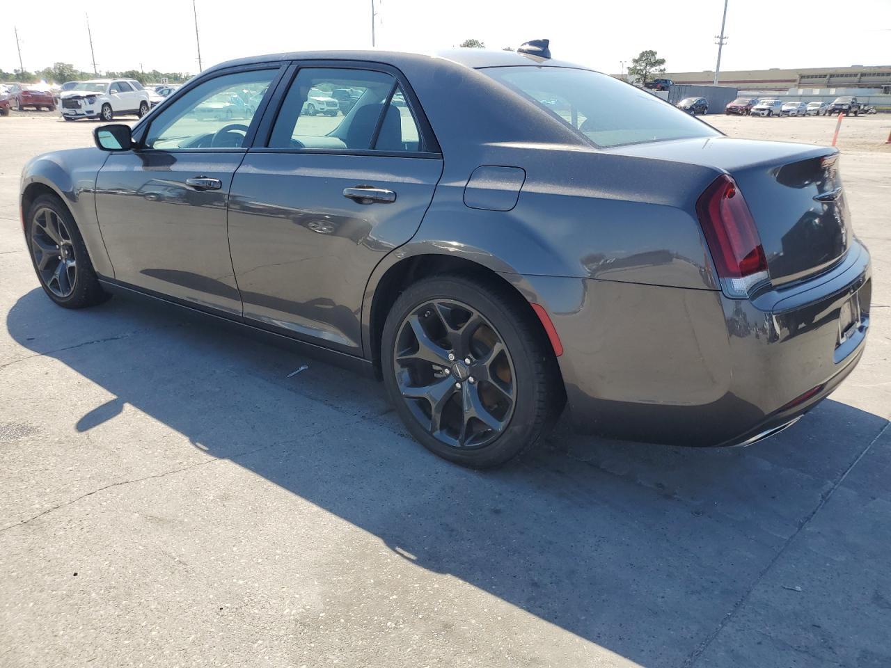 Photo 1 VIN: 2C3CCAAG5NH209988 - CHRYSLER 300 