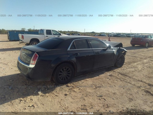 Photo 3 VIN: 2C3CCAAG6CH117852 - CHRYSLER 300 